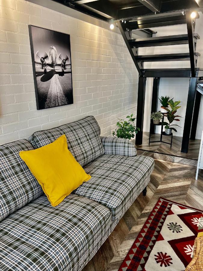 شقة Awesome Loft - King Street بودابست المظهر الخارجي الصورة