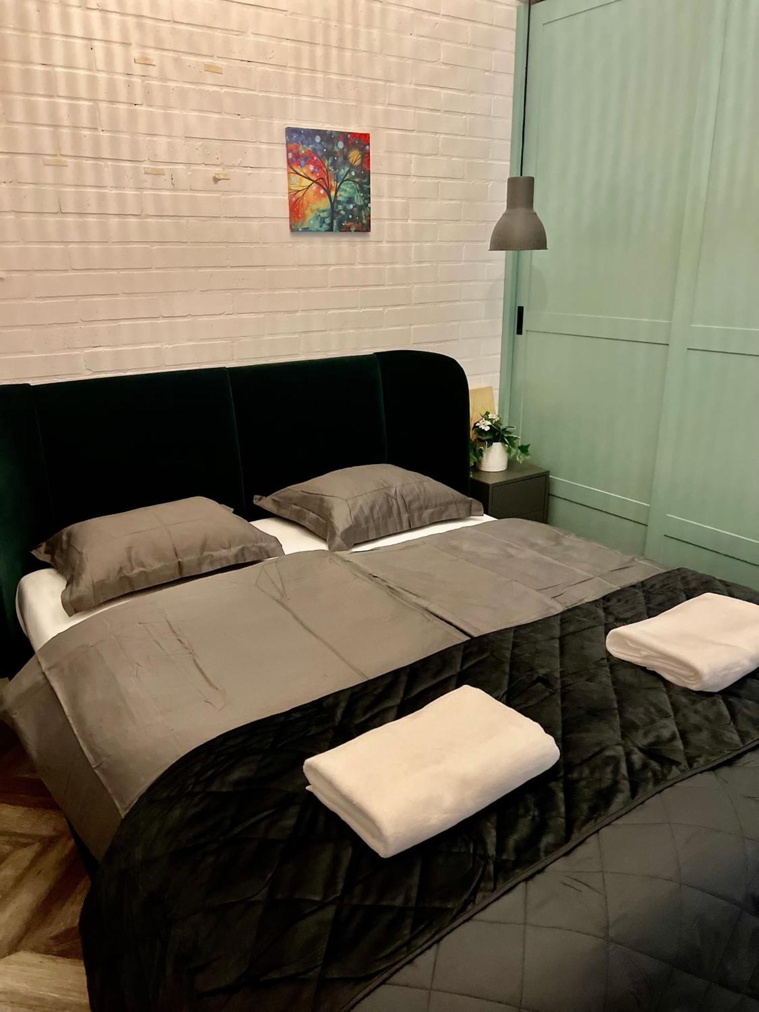 شقة Awesome Loft - King Street بودابست المظهر الخارجي الصورة